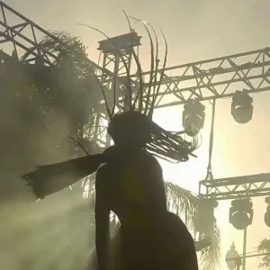 LORNOAR live during the sunset